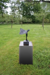 bronzen beeld aan de zwier