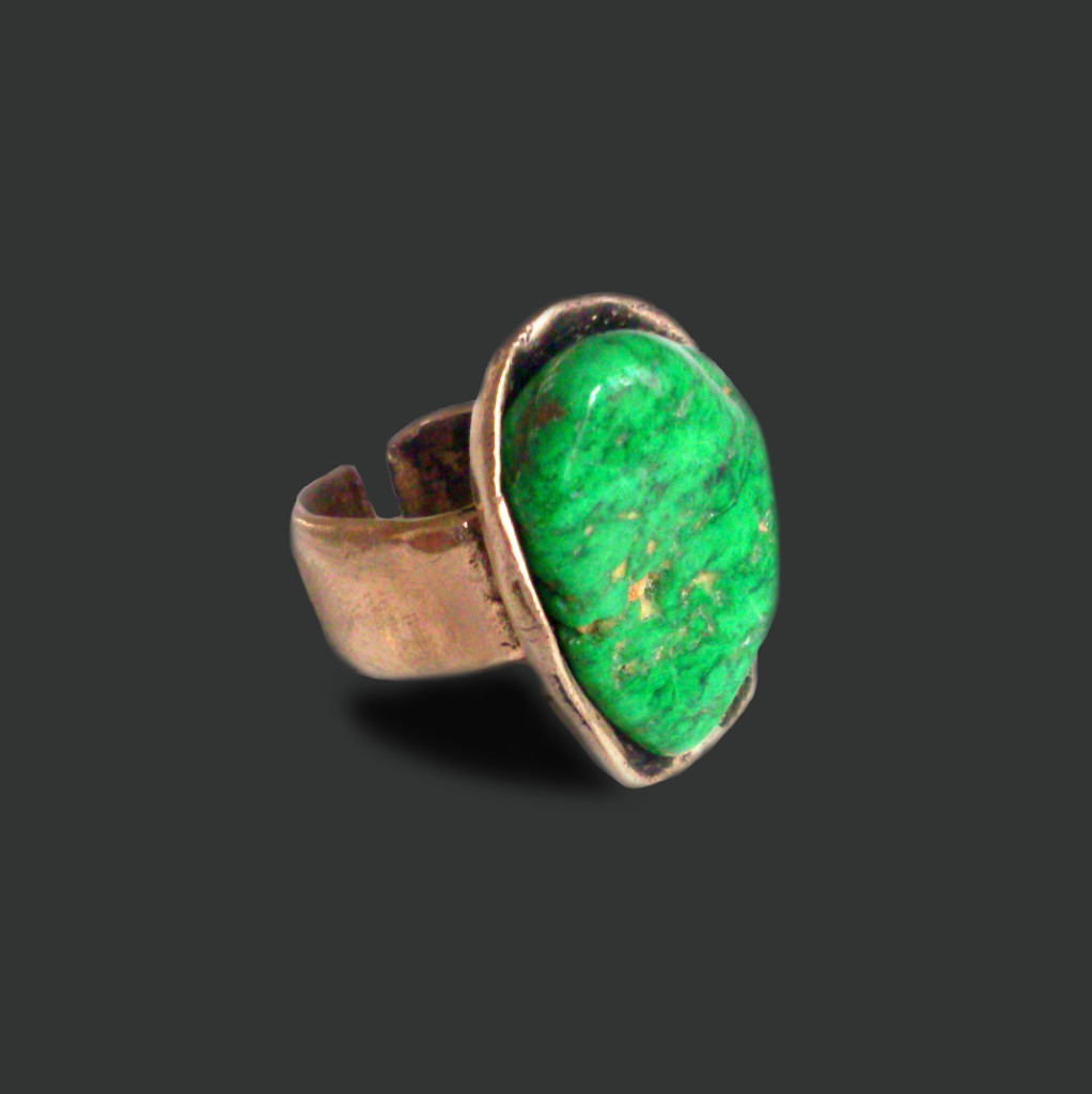 bronzen-sieraad-jade-ring